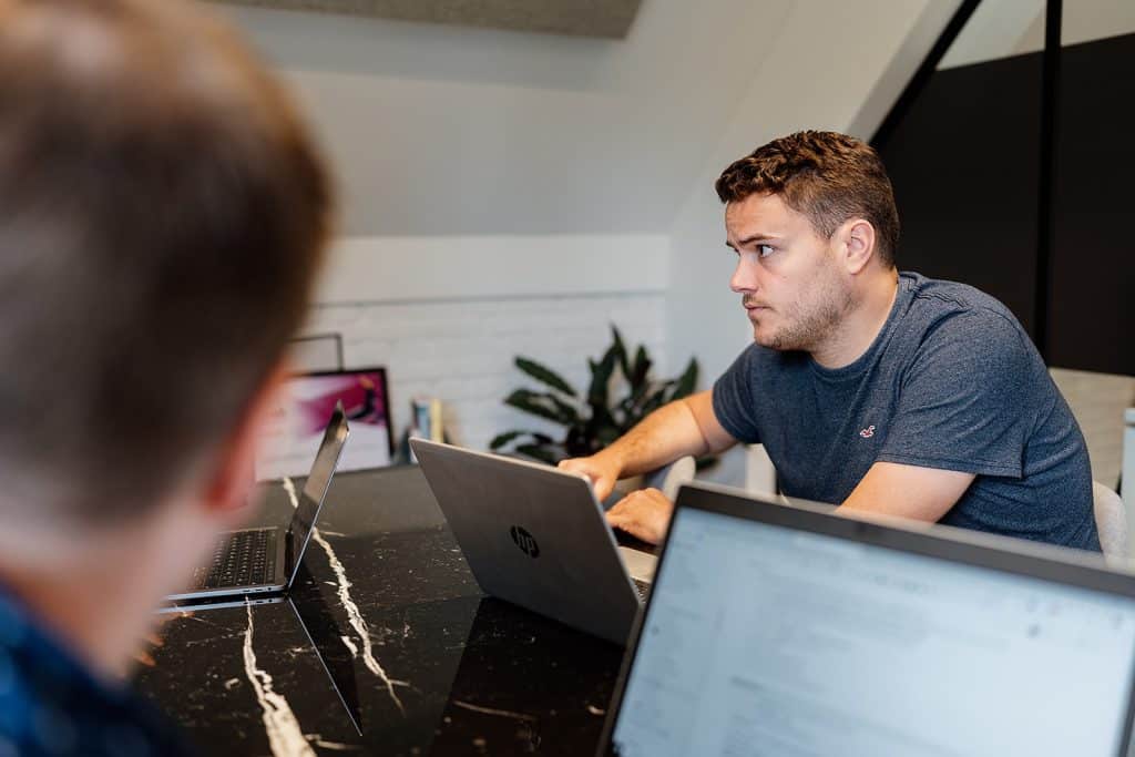 Website meeting team support