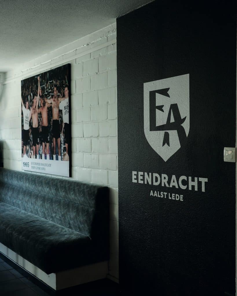 Branding rond Eendracht Aalst Lede gerealiseerd door Conversal en Replica